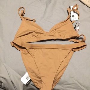 Fashion nova swimsuit!! NEED GONE
